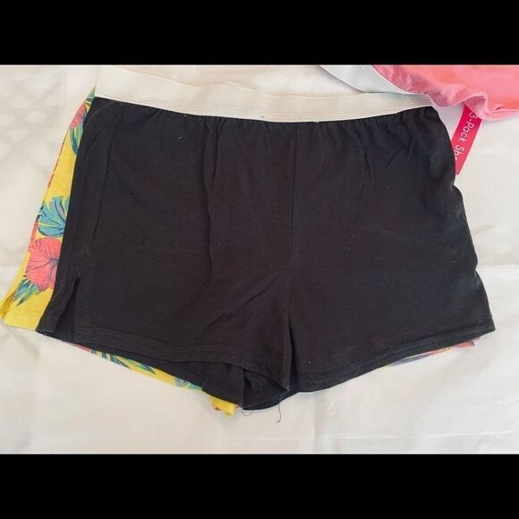 100 Set 3 GIRLS SHORTS - Picture 3 of 4